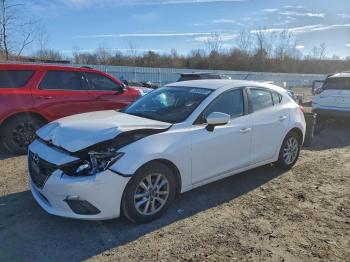  Salvage Mazda 3