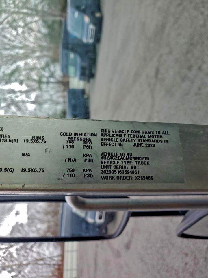 Freightliner Mt45 M Line Walk-in Van Image 7