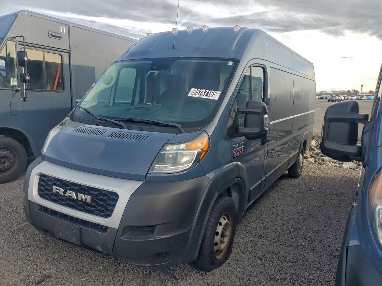 Ram Promaster 3500 High Image 1