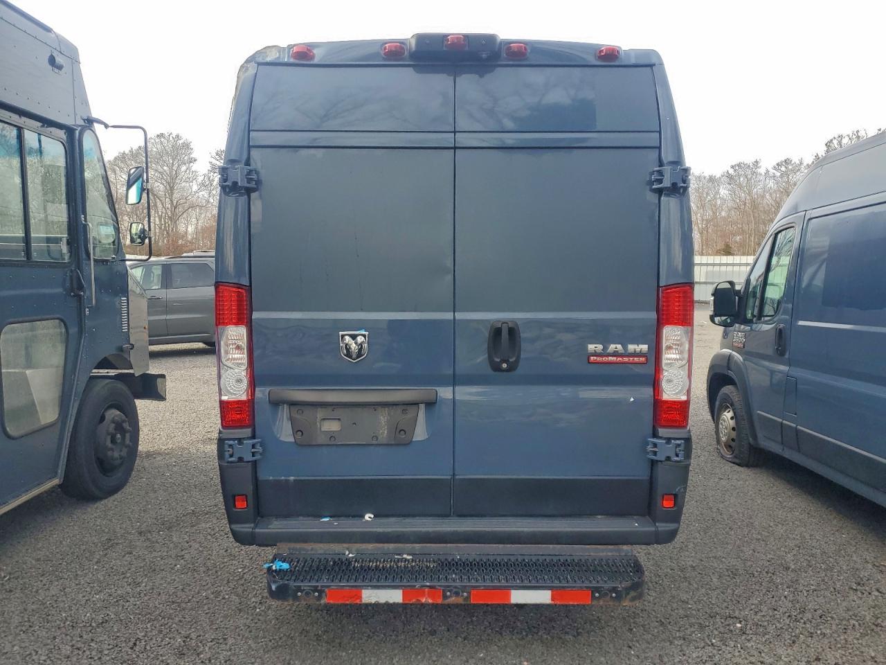 Ram Promaster 3500 High Image 2