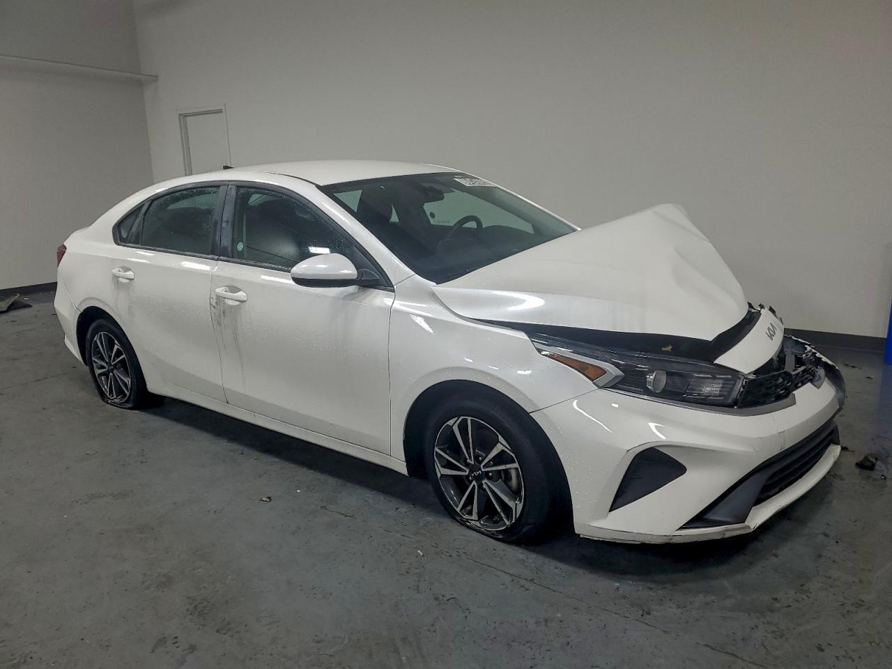 Kia Forte Lx Image 4