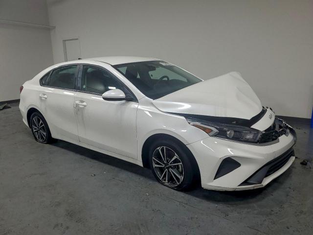 Kia Forte Lx Image 4