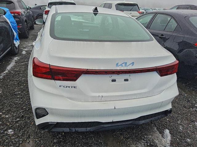 Kia Forte Lx Image 5