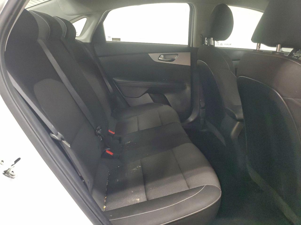 Kia Forte Lx Image 3