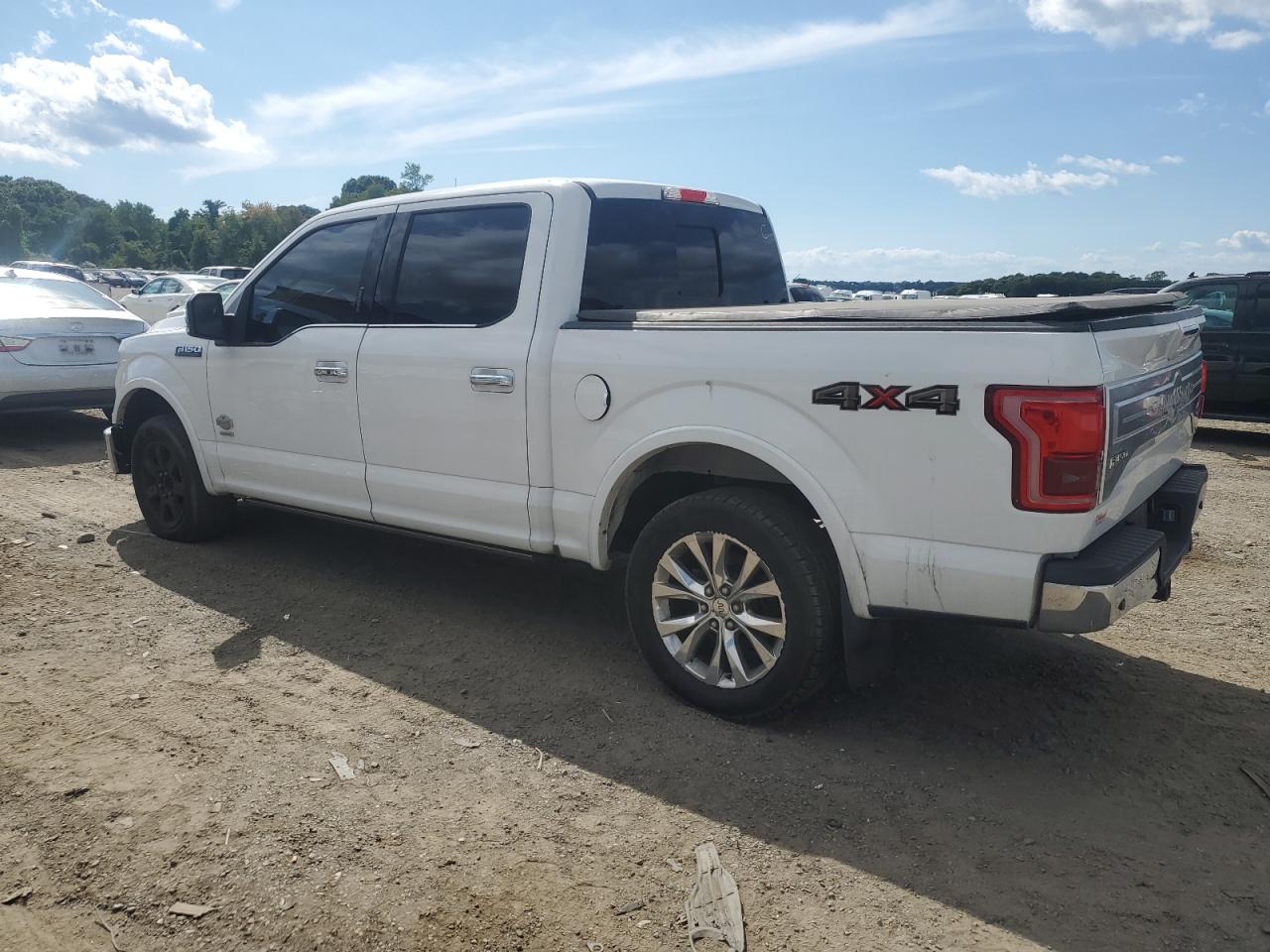 Ford F-150 Supercrew Image 2