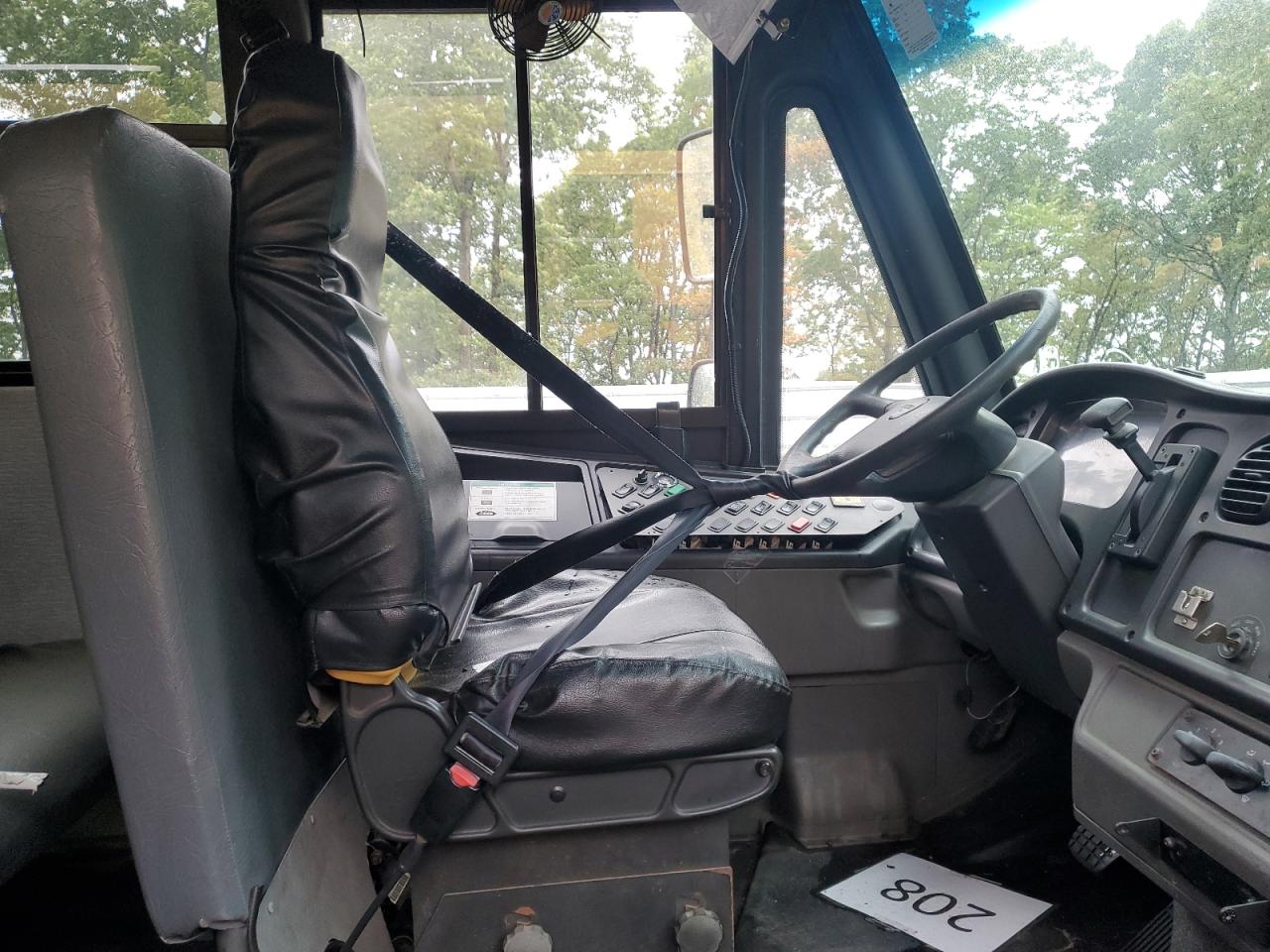 Freightliner Chassis B2 B2b Image 4