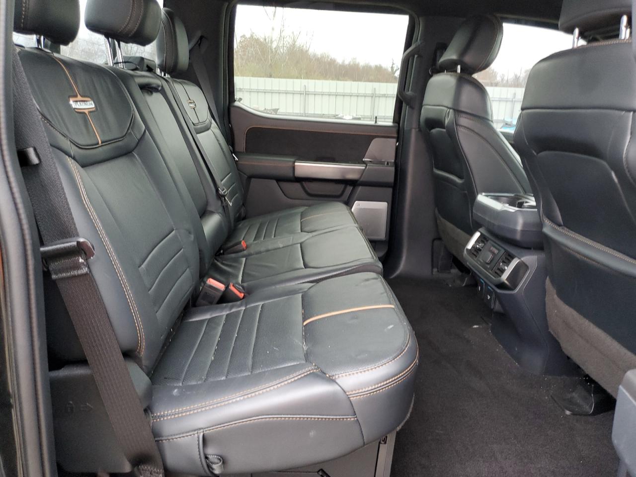 Ford F-150 Supercrew Image 6