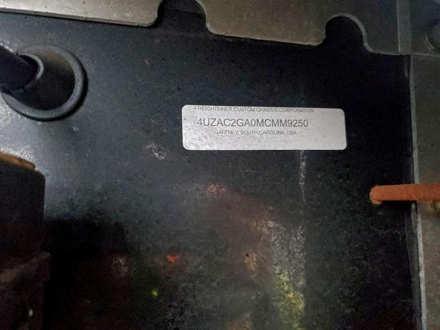 Freightliner Chassis M M Line Walk-in Van Image 9