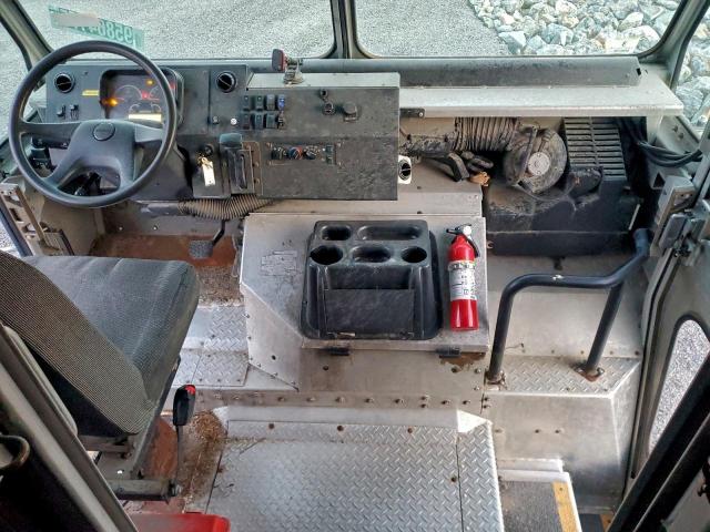Freightliner Mt45 M Line Walk-in Van Image 8