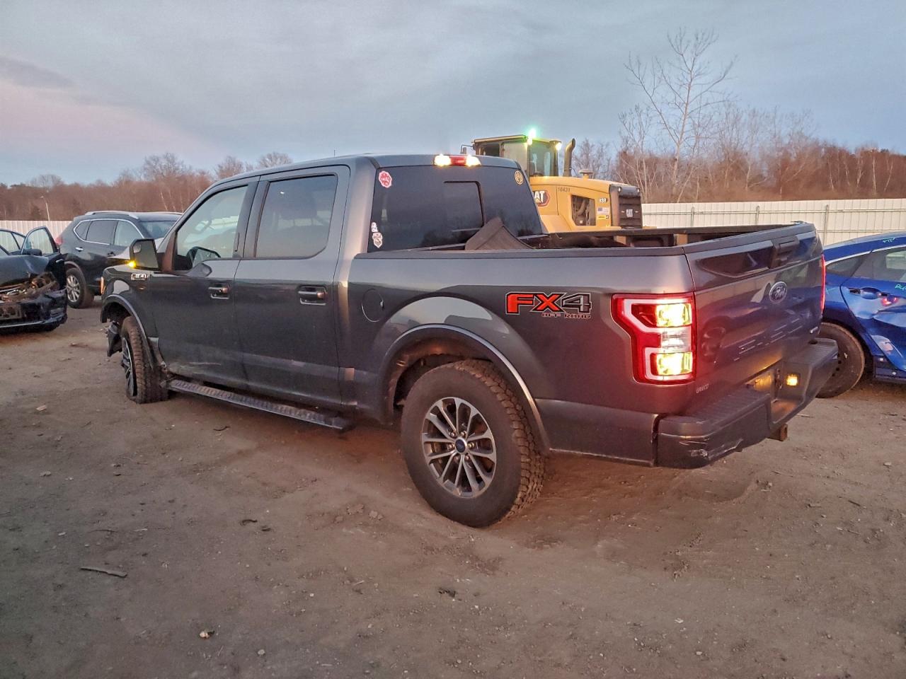 Ford F-150 Supercrew Image 2