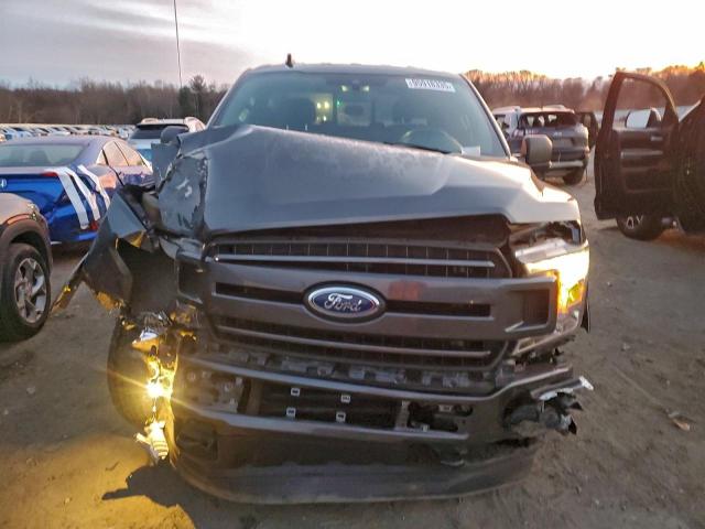 Ford F-150 Supercrew Image 7