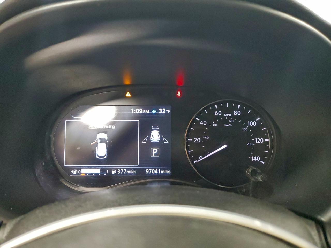 Nissan Kicks Sr Image 8