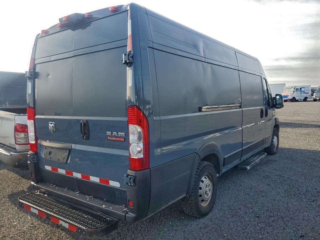 Ram Promaster 3500 High Image 3