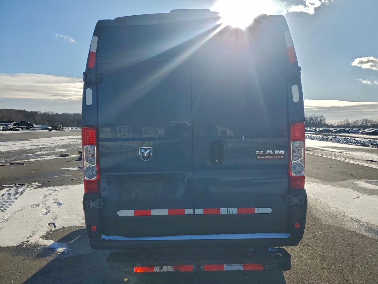 Ram Promaster 3500 High Image 2