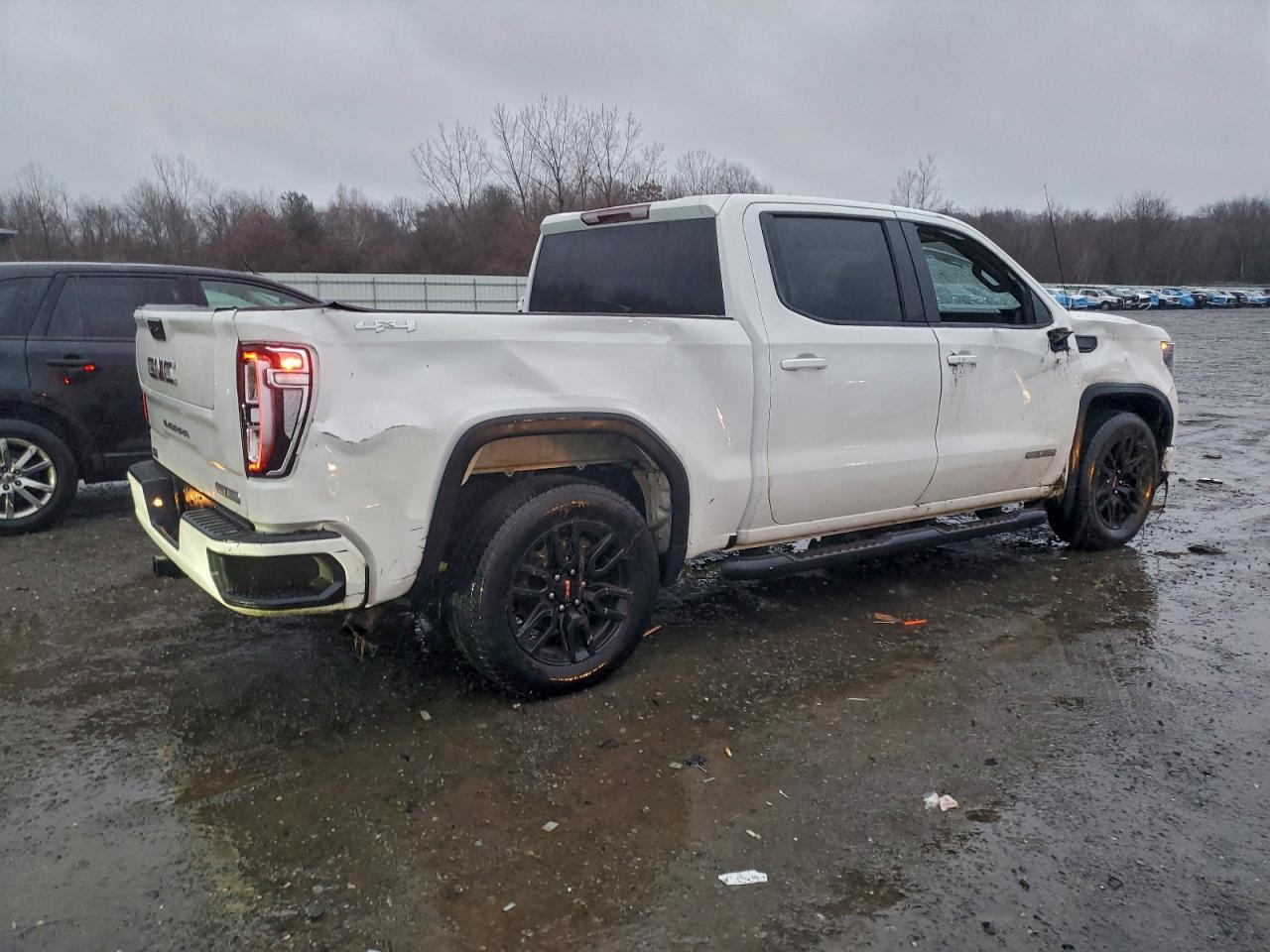 GMC Sierra K1500 Elevation-l Image 5