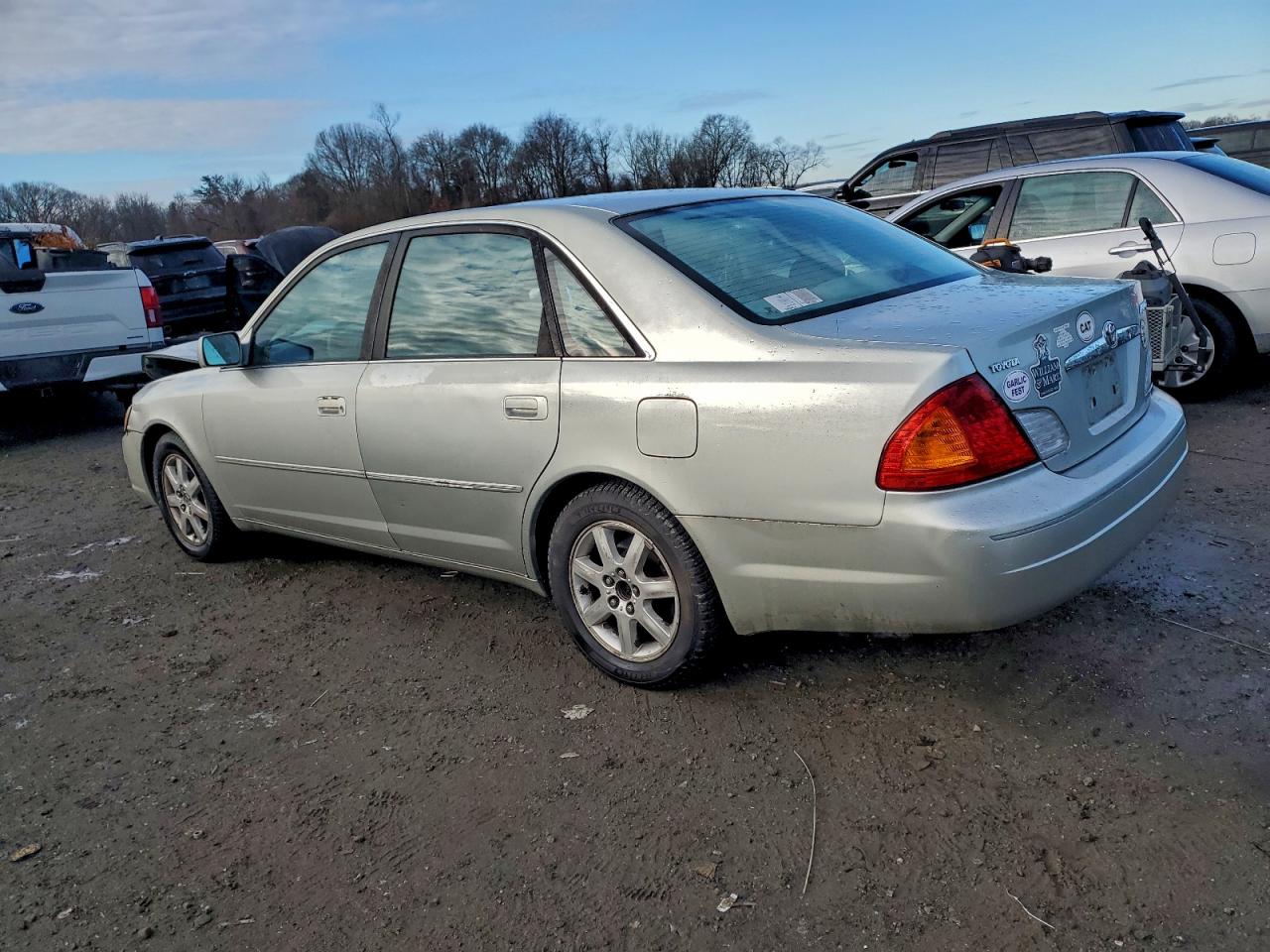 Toyota Avalon Xl Image 3