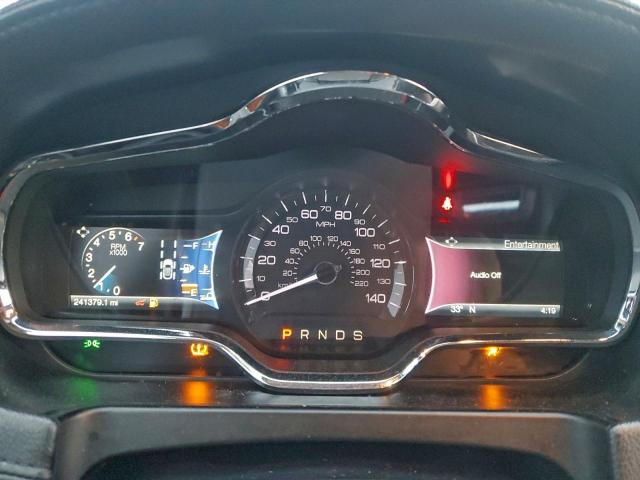Lincoln MKT Image 11