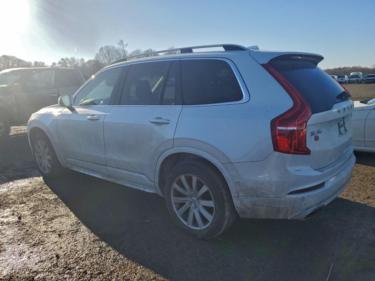 Volvo XC90 T6 Image 12