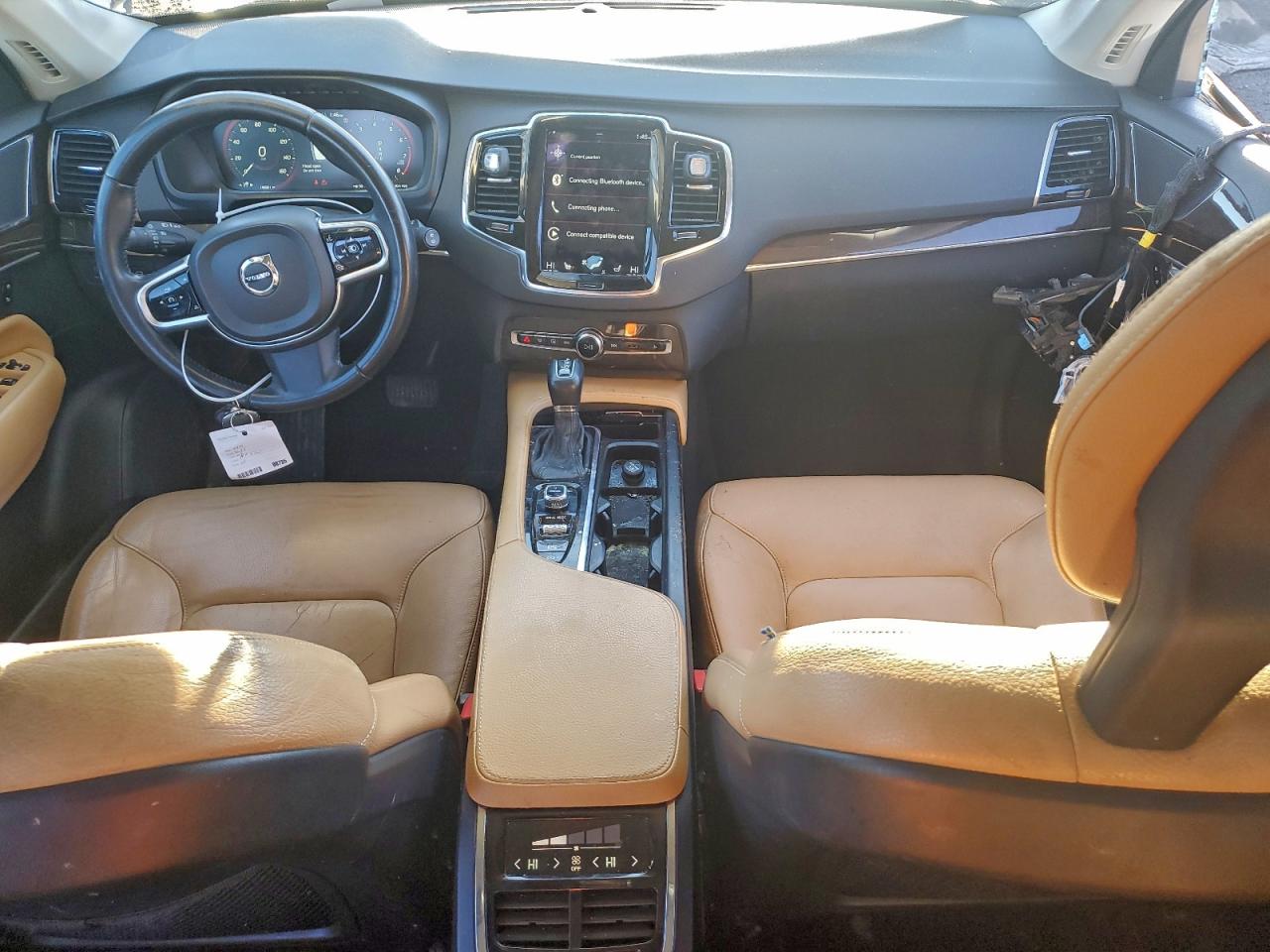 Volvo XC90 T6 Image 2