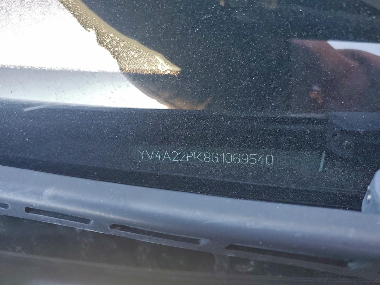 Volvo XC90 T6 Image 13