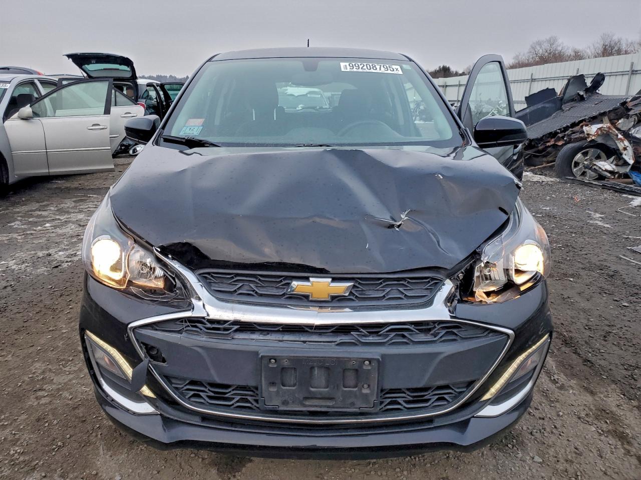 Chevrolet Spark 1lt Image 4