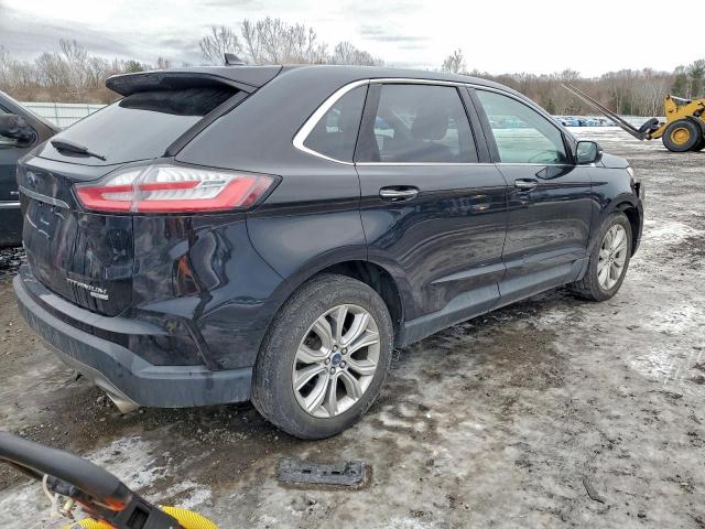 Ford Edge Titanium Image 4
