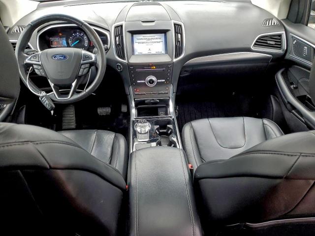 Ford Edge Titanium Image 9
