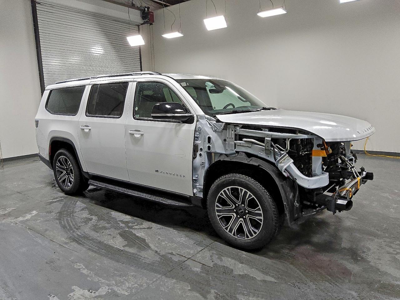 Jeep Wagoneer L Series Ii Image 2