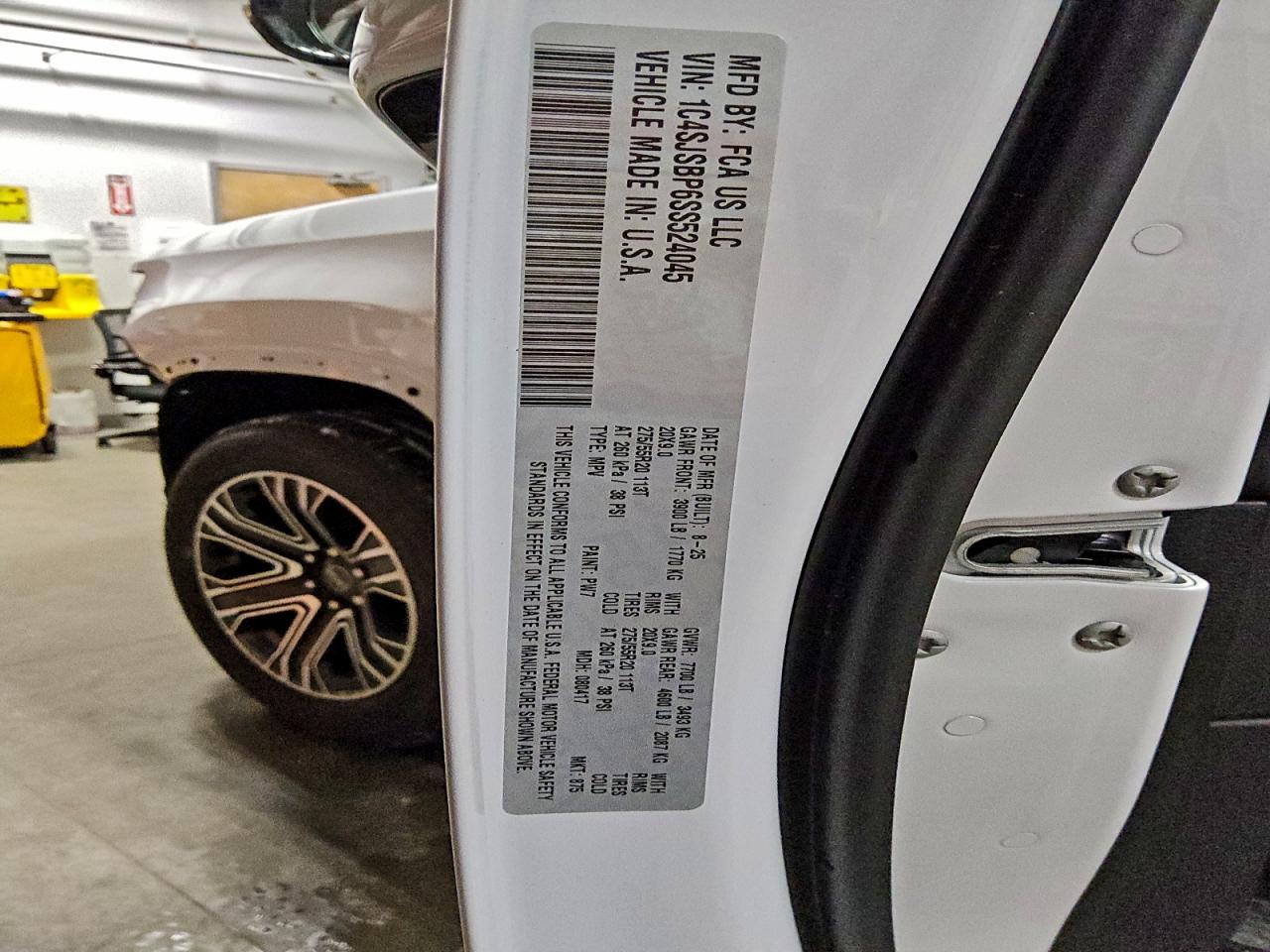 Jeep Wagoneer L Series Ii Image 12