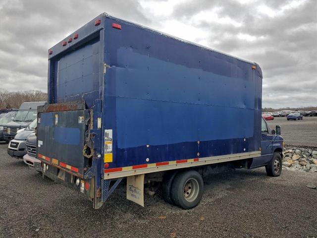 Ford Econoline E350 Cutaway Van Image 12