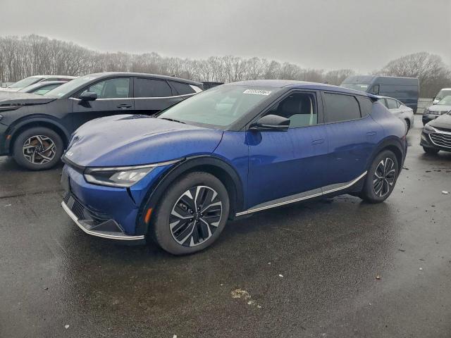  Salvage Kia EV6