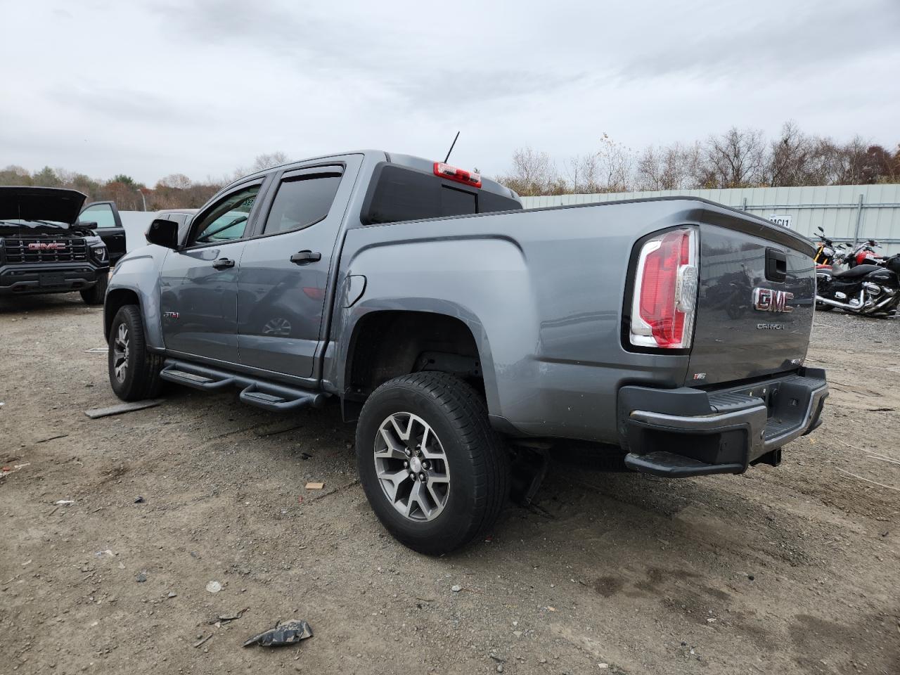 GMC Canyon At4 Image 2