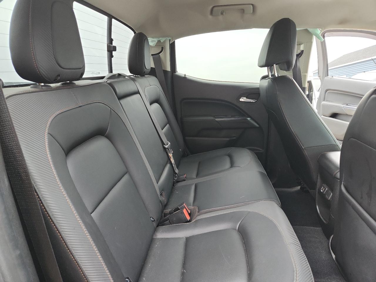 GMC Canyon At4 Image 7