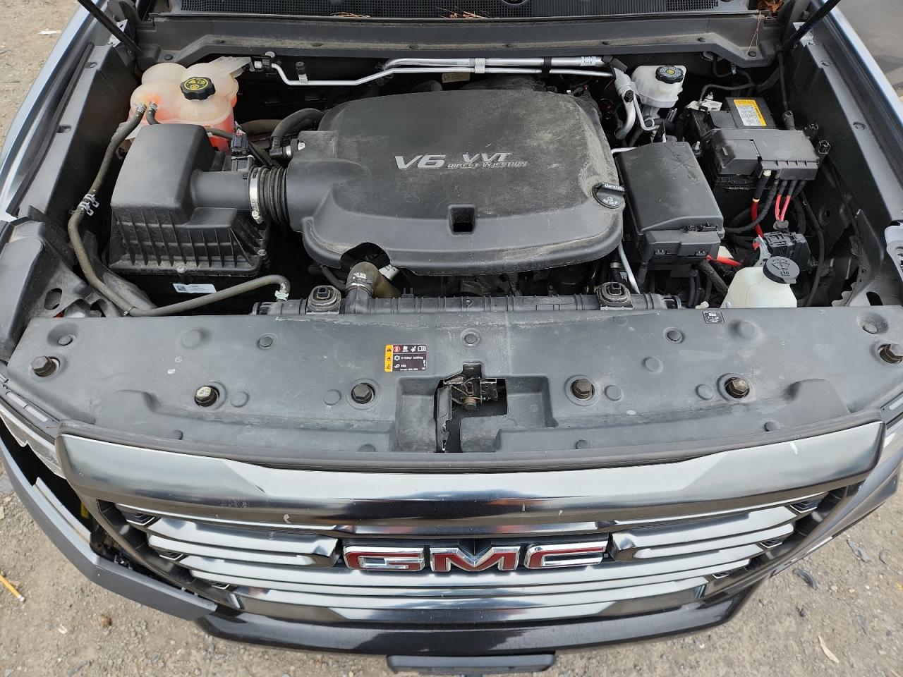 GMC Canyon At4 Image 8