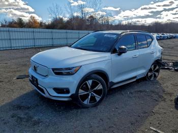  Salvage Volvo XC40