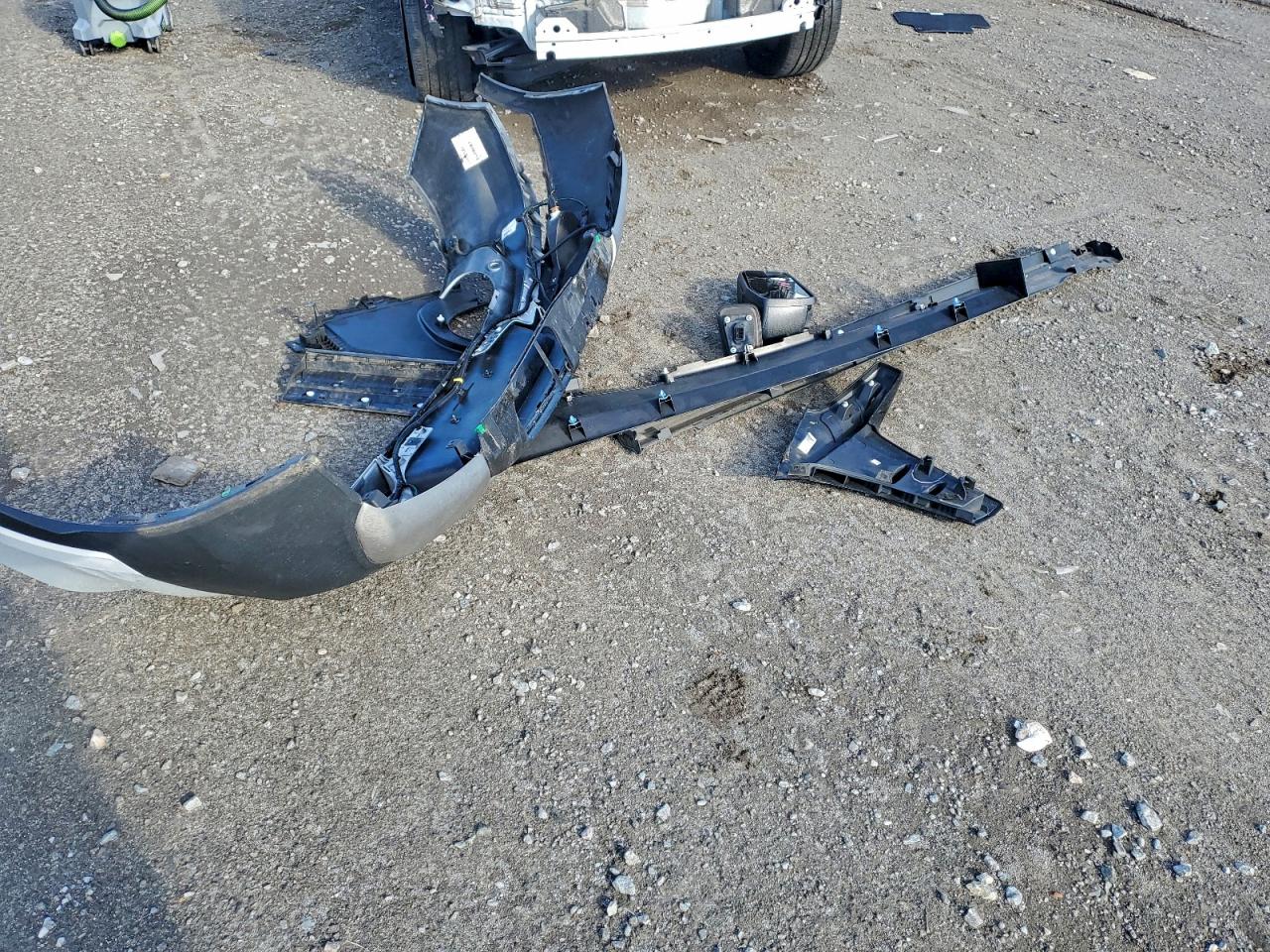 Volvo XC40 Recharge Image 9