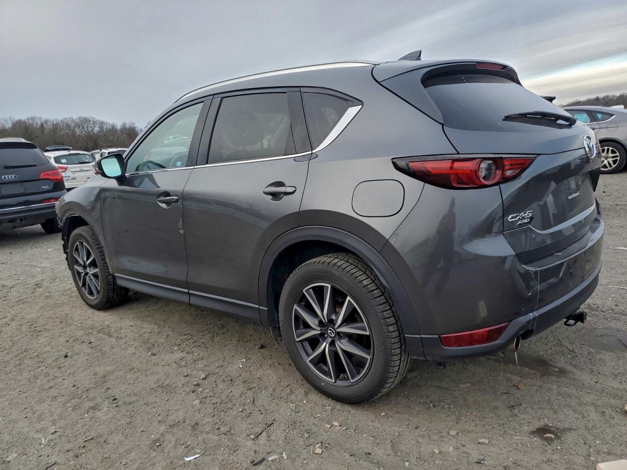 Mazda Cx Grand Touring Image 3