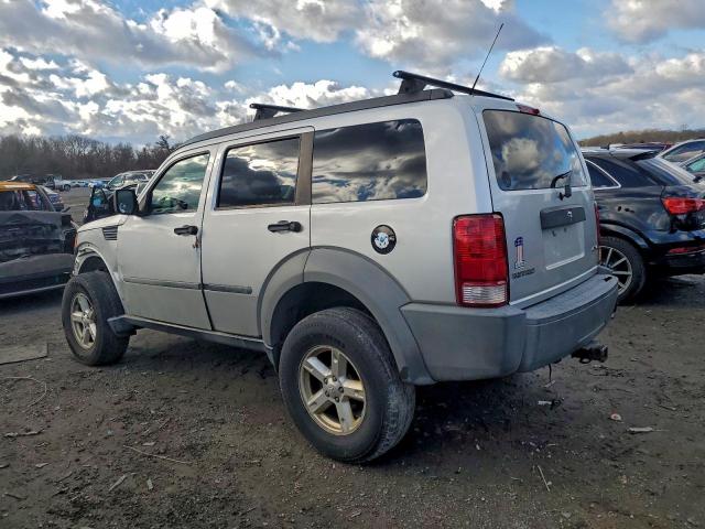 Dodge Nitro Sxt Image 4