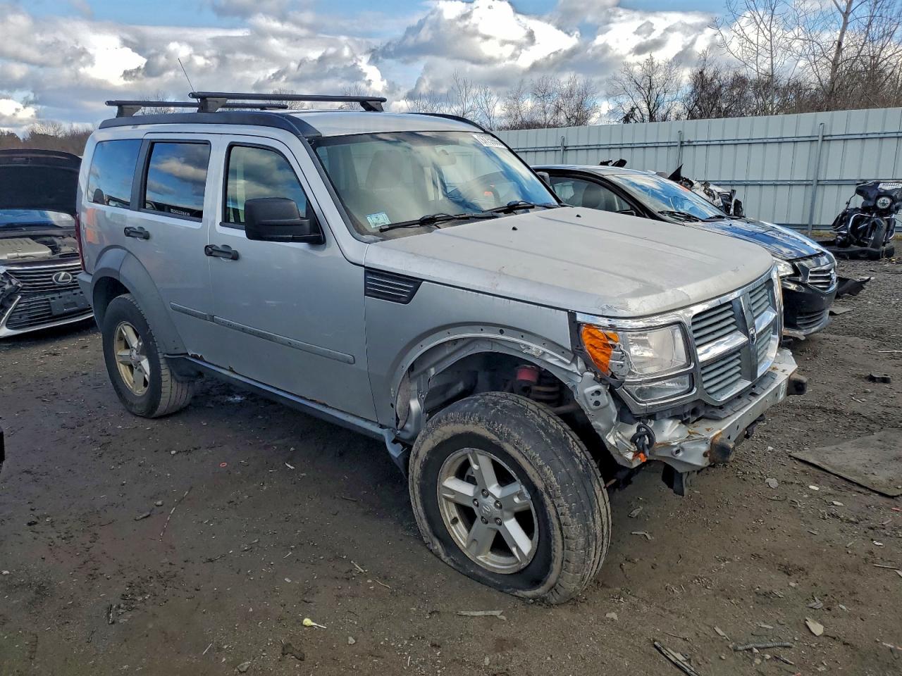 Dodge Nitro Sxt Image 6