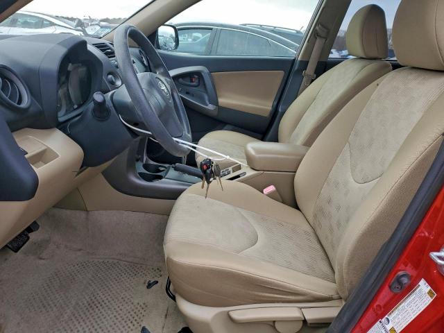 Toyota RAV4 Image 12