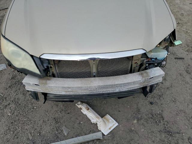 Subaru Outback 2.5i Image 11